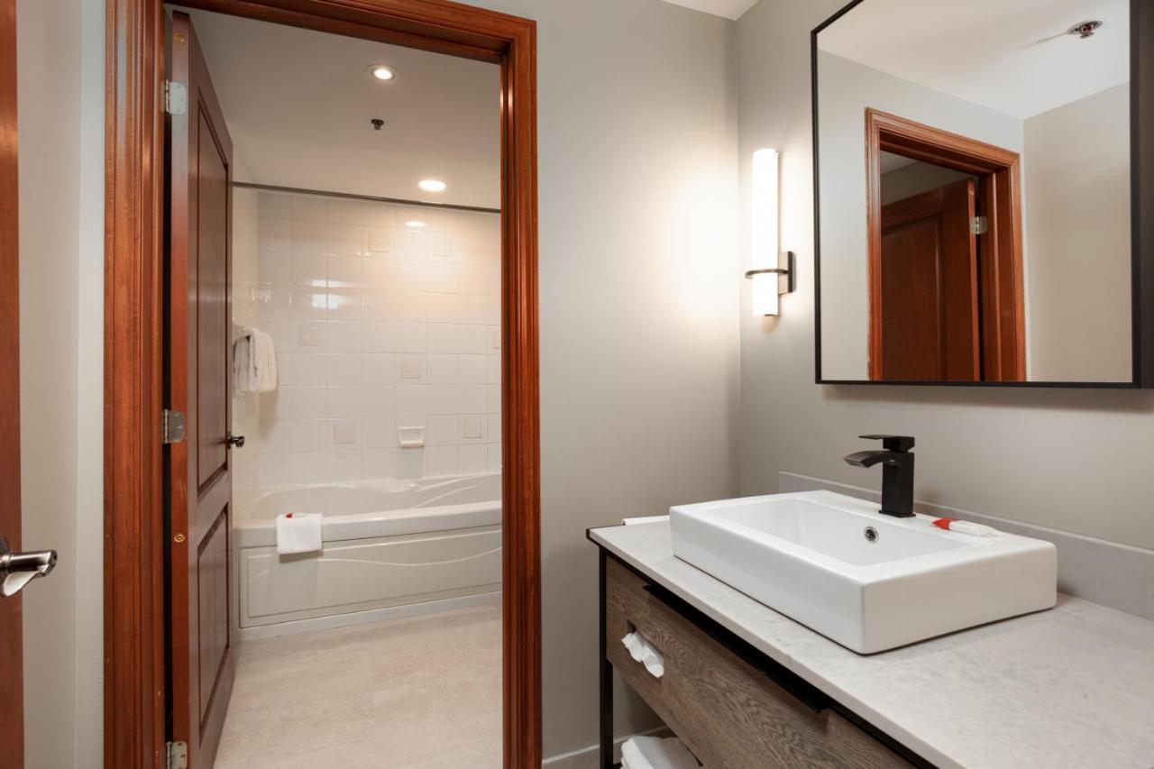 Sommet Des Neiges Hotel Монт-Тремблант Екстериор снимка