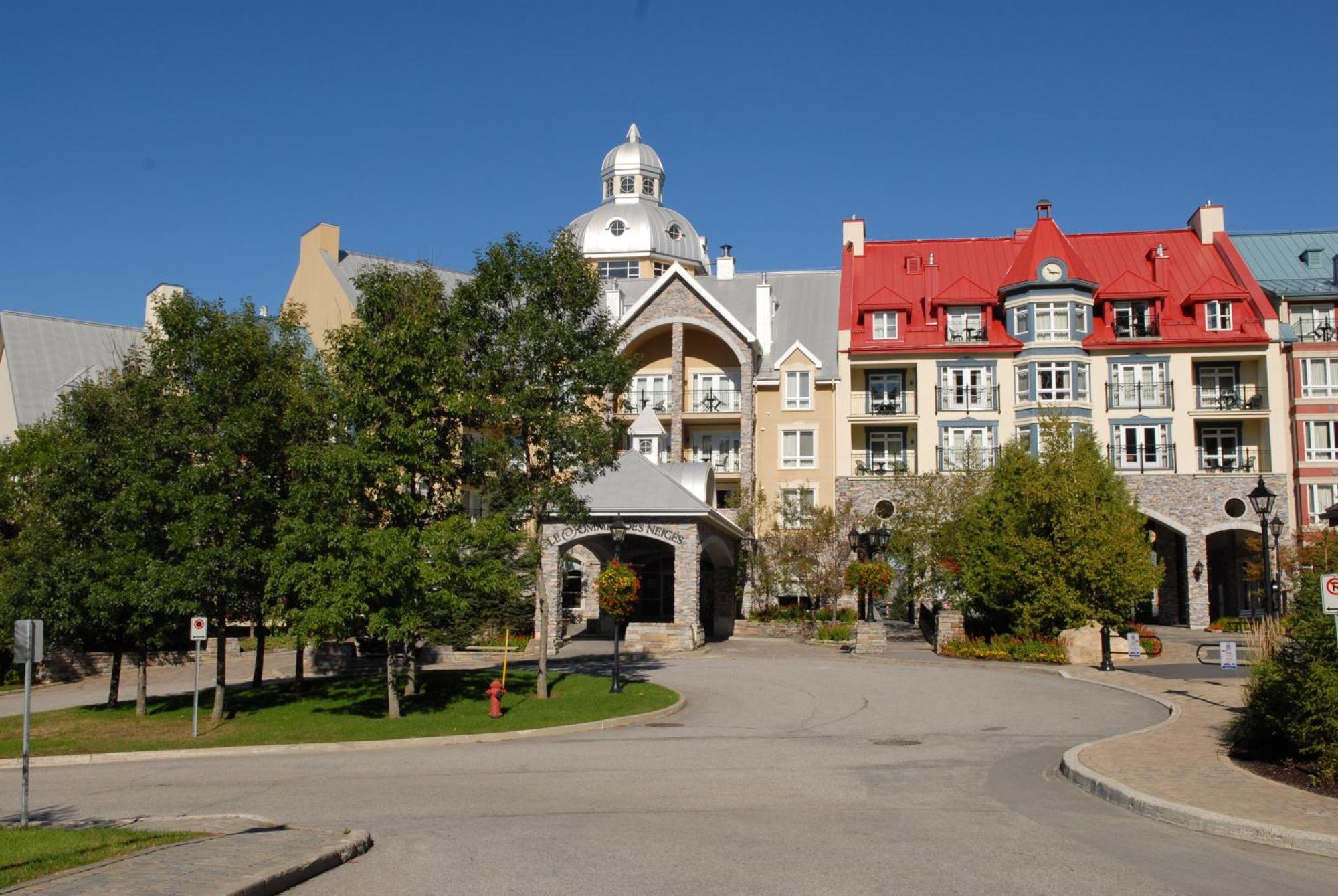 Sommet Des Neiges Hotel Монт-Тремблант Екстериор снимка