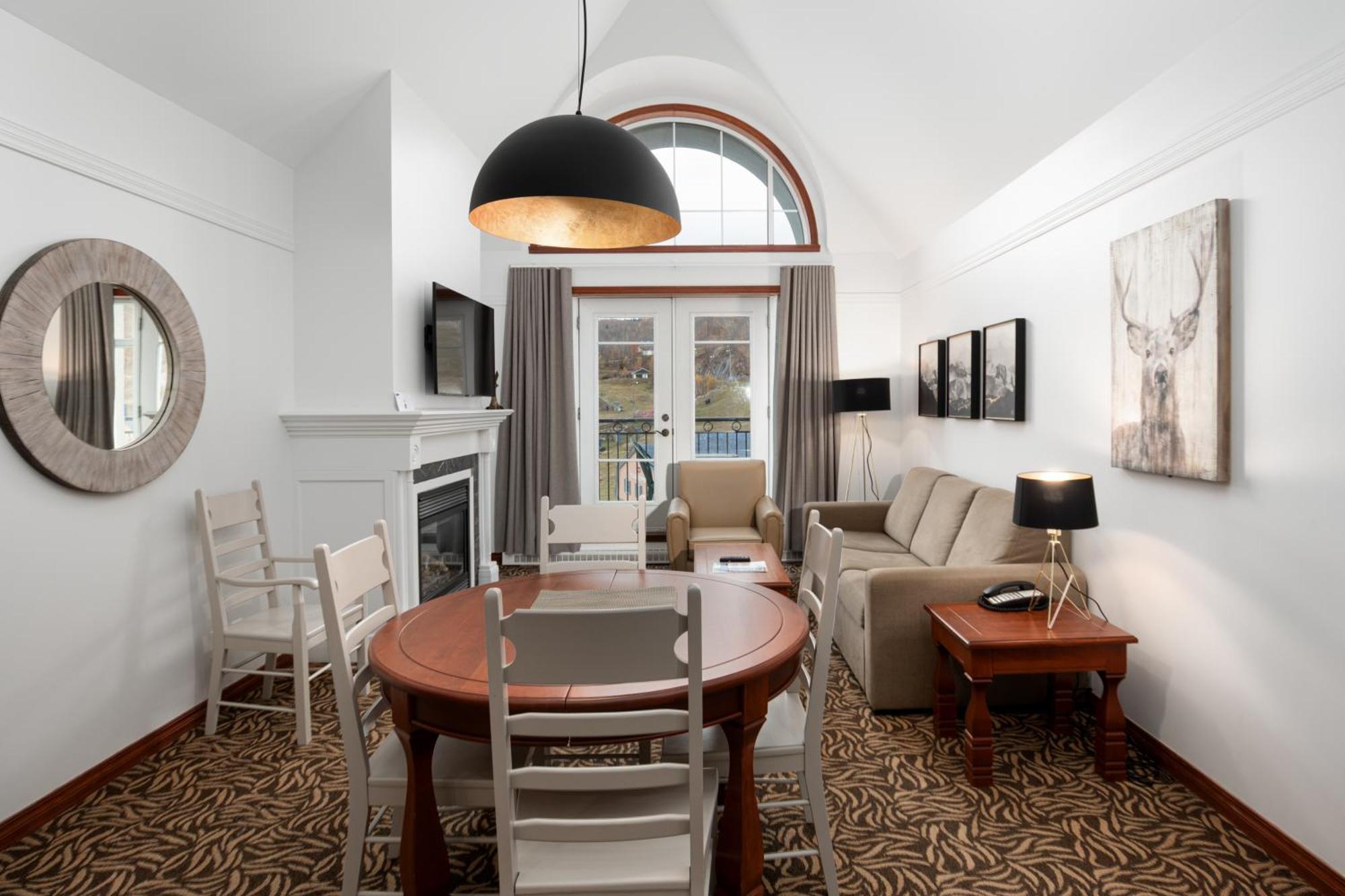 Sommet Des Neiges Hotel Монт-Тремблант Екстериор снимка